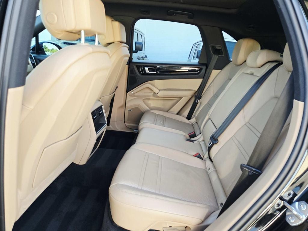 2019 Porsche Cayenne Base