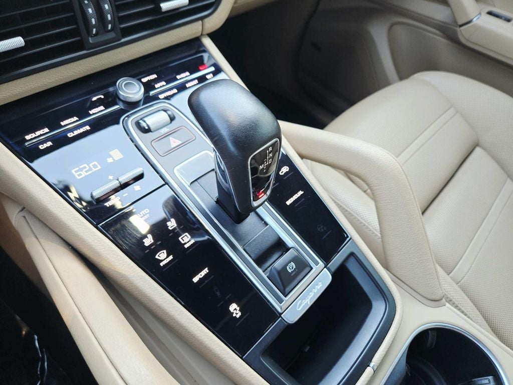 2019 Porsche Cayenne Base