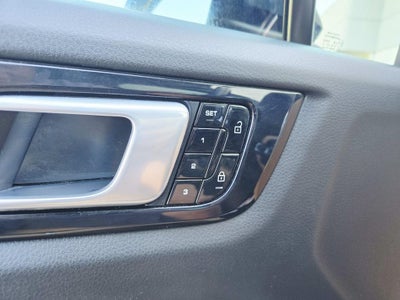 2019 Porsche Cayenne Base