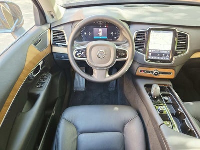 2025 Volvo XC90 B6 Plus 6-Seater