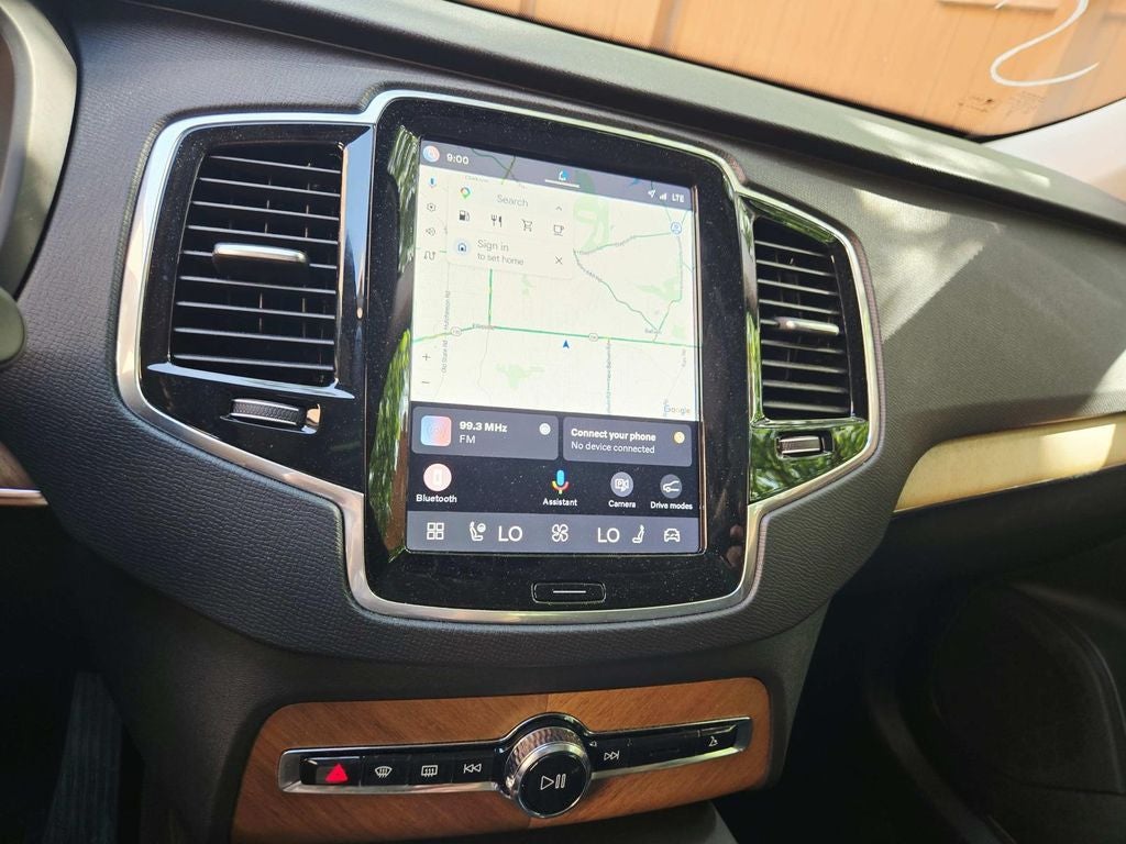 2025 Volvo XC90 B6 Plus 6-Seater