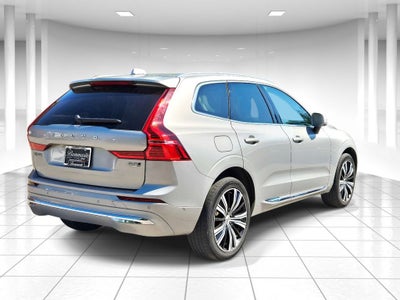 2023 Volvo XC60 B5 Plus Bright Theme