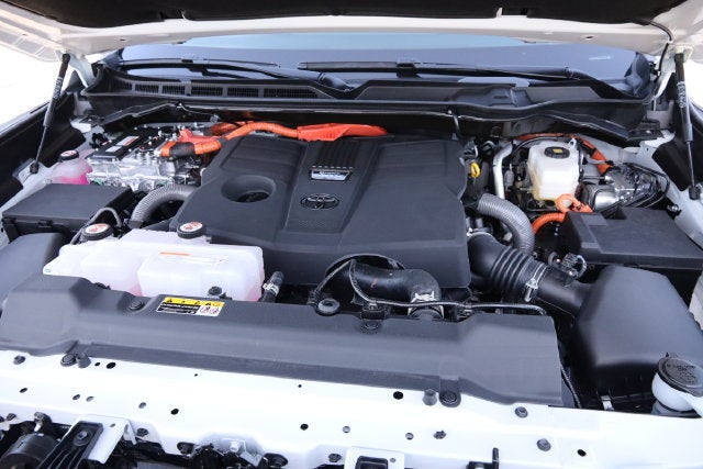 2026 Toyota Tundra i-FORCE MAX Tundra Capstone