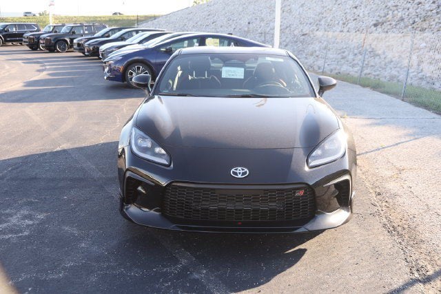 2027 Toyota GR86 Premium MT