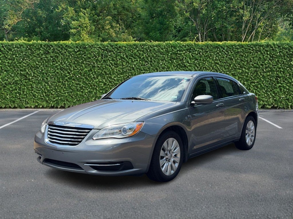 2013 Chrysler 200 4dr Sdn LX