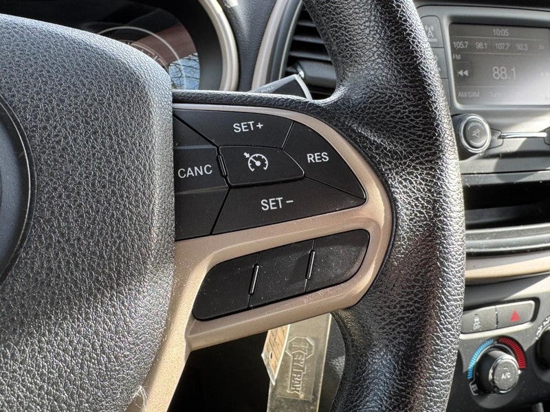 2017 Jeep Cherokee Sport FWD