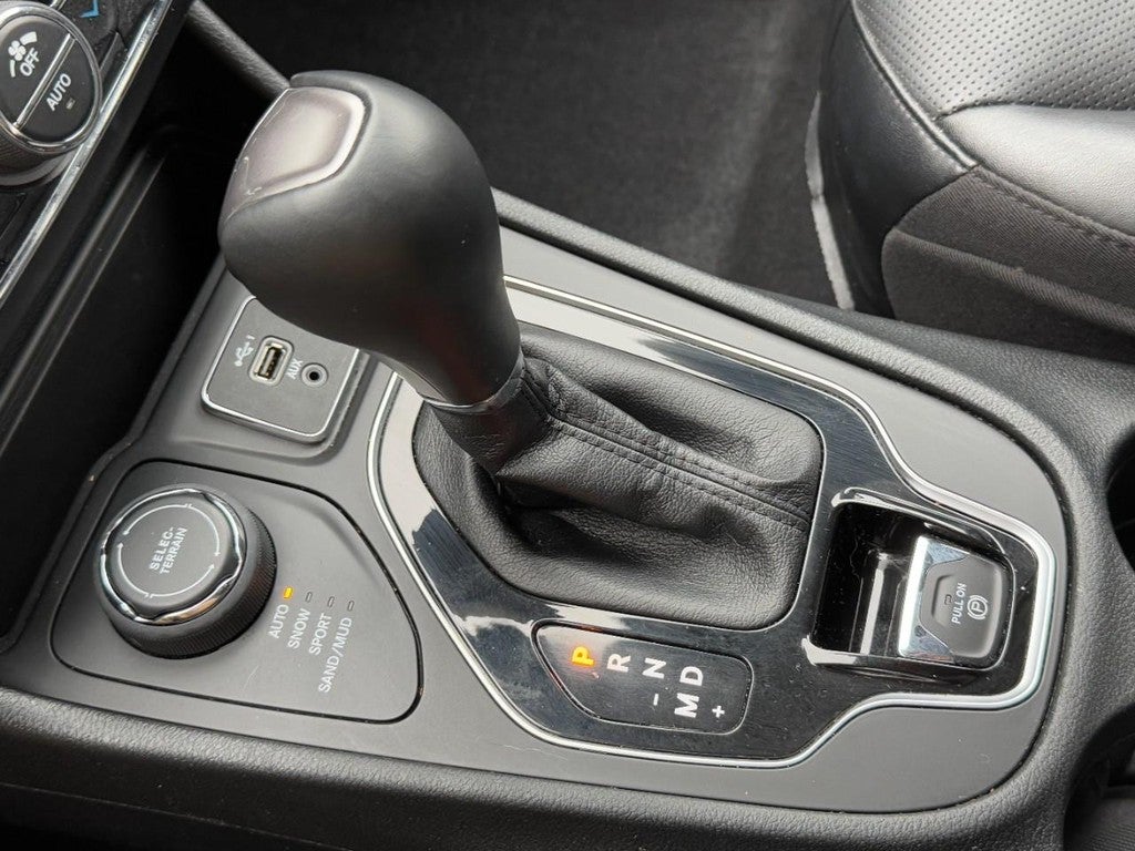 2023 Jeep Cherokee Altitude Lux 4x4