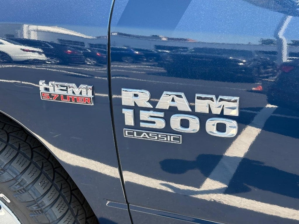 2019 RAM 1500 Classic Big Horn 4x4 Crew Cab 6'4" Box