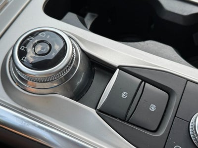 2022 Ford Explorer Platinum 4WD