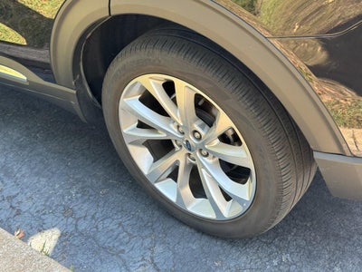 2022 Ford Explorer Platinum 4WD