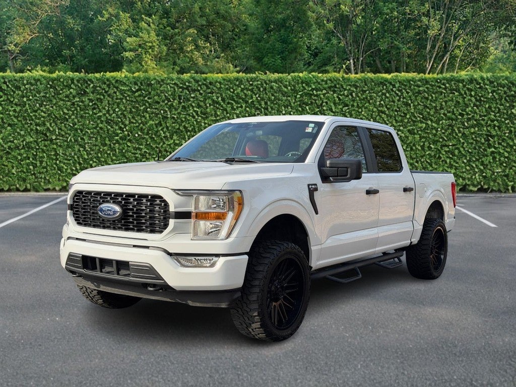2022 Ford F-150 XL 4WD SuperCrew 5.5' Box