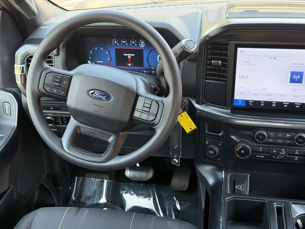 2025 Ford F-150 STX 4WD SuperCrew 5.5' Box