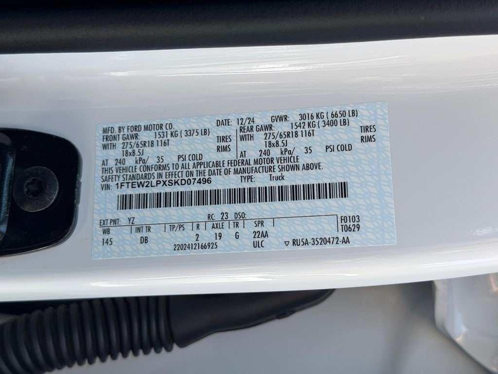 2025 Ford F-150 STX 4WD SuperCrew 5.5' Box