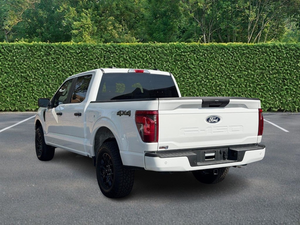2025 Ford F-150 STX 4WD SuperCrew 5.5' Box