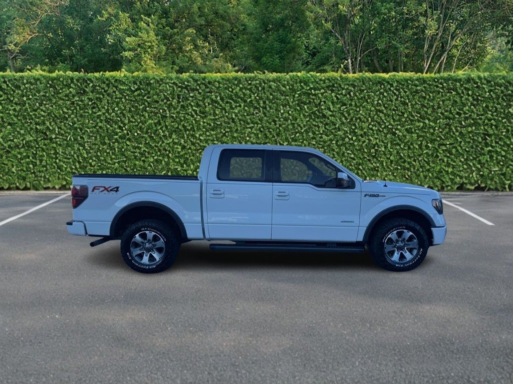 2014 Ford F-150 4WD SuperCrew 145" FX4