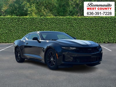 2021 Chevrolet Camaro 2dr Cpe 1LT
