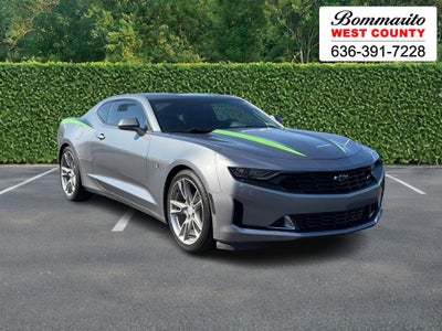 2019 Chevrolet Camaro 2dr Cpe 2LT