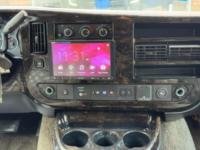 2021 Chevrolet Express Passenger RWD 3500 155" LS