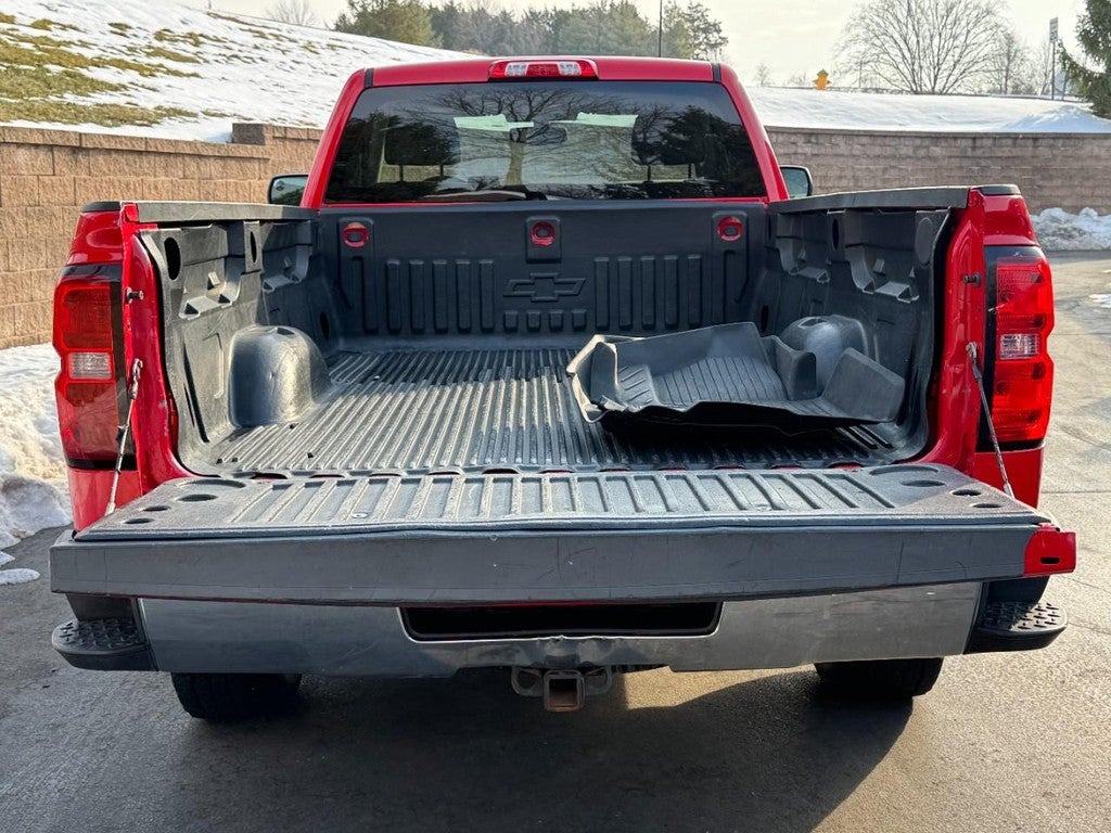 2016 Chevrolet Silverado 1500 4WD Reg Cab 133.0" LS