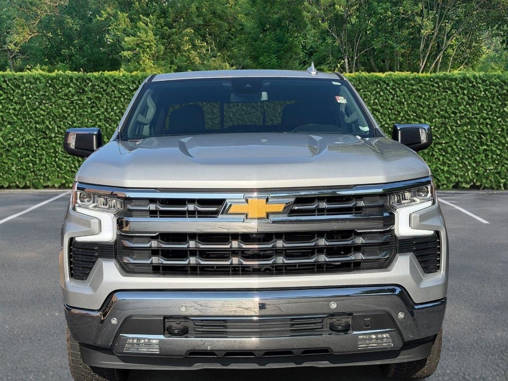 2022 Chevrolet Silverado 1500 4WD Crew Cab 147" LTZ