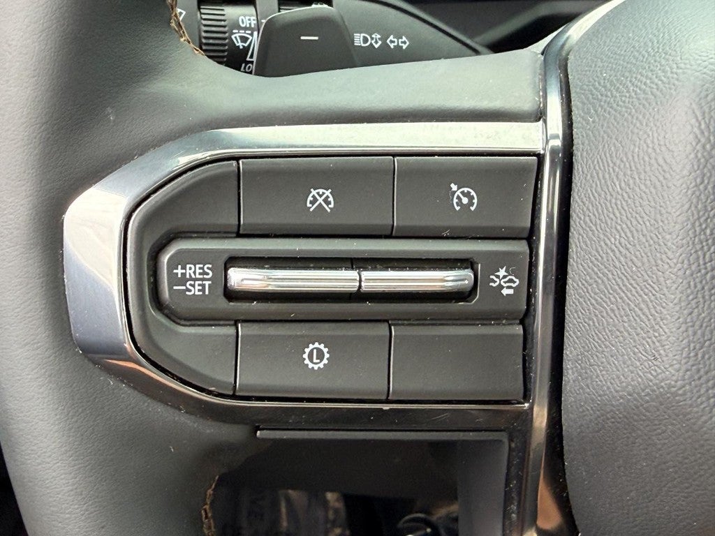 2026 GMC Acadia AWD 4dr AT4