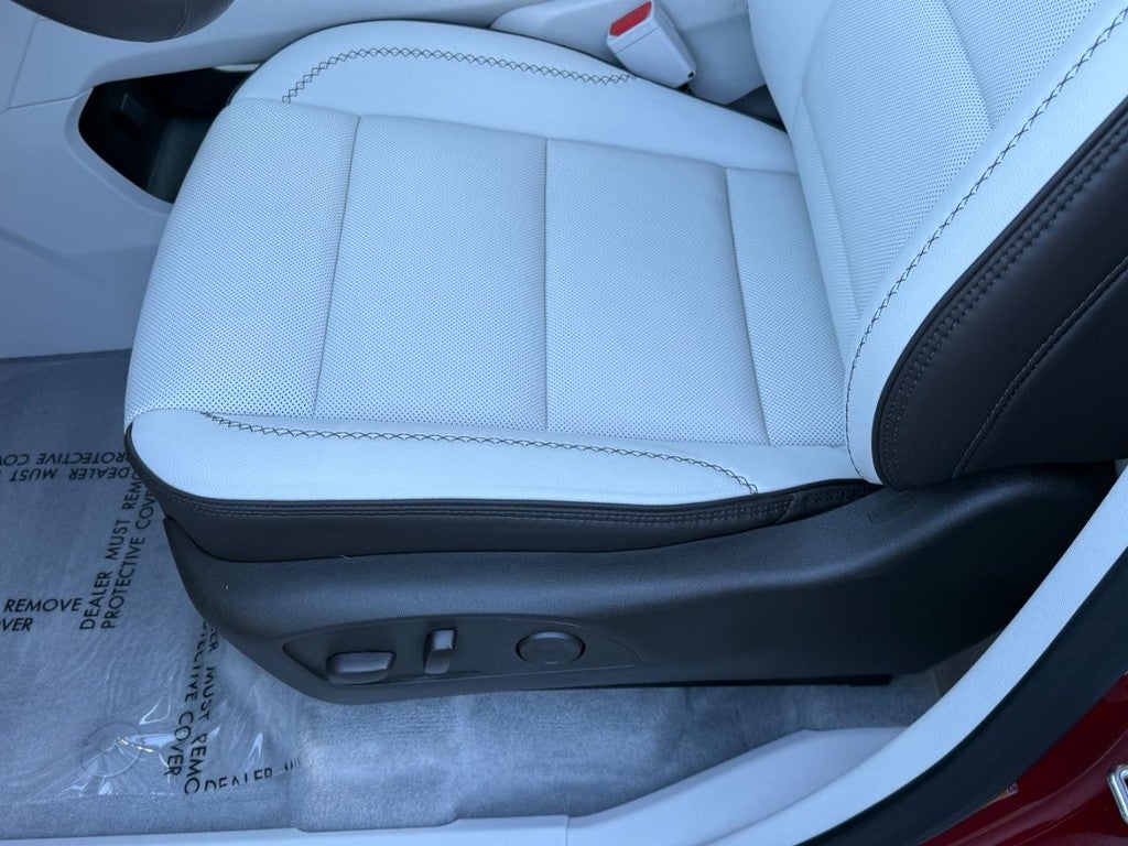 2025 GMC Acadia AWD 4dr Denali