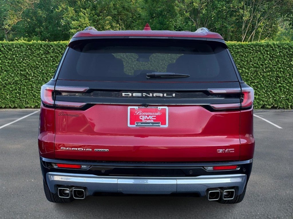 2025 GMC Acadia AWD 4dr Denali