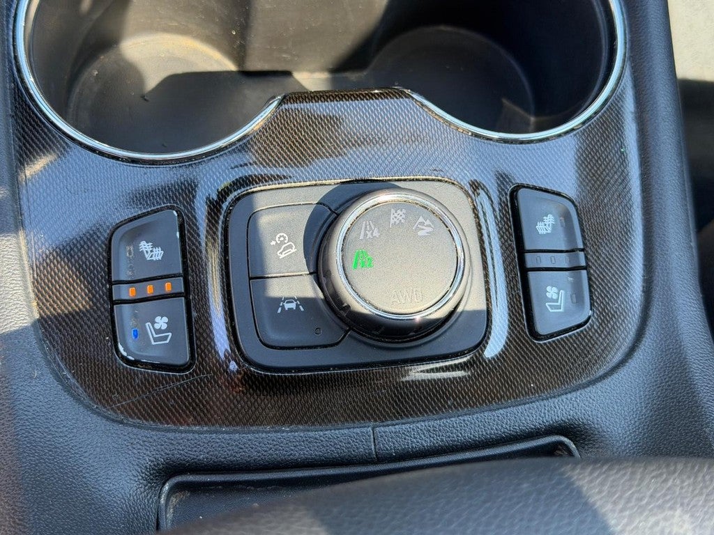 2022 GMC Acadia AWD 4dr AT4