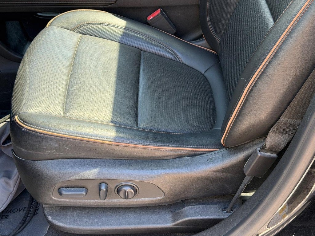 2022 GMC Acadia AWD 4dr AT4