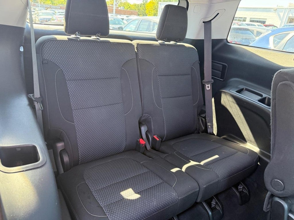 2022 GMC Acadia AWD 4dr SLE