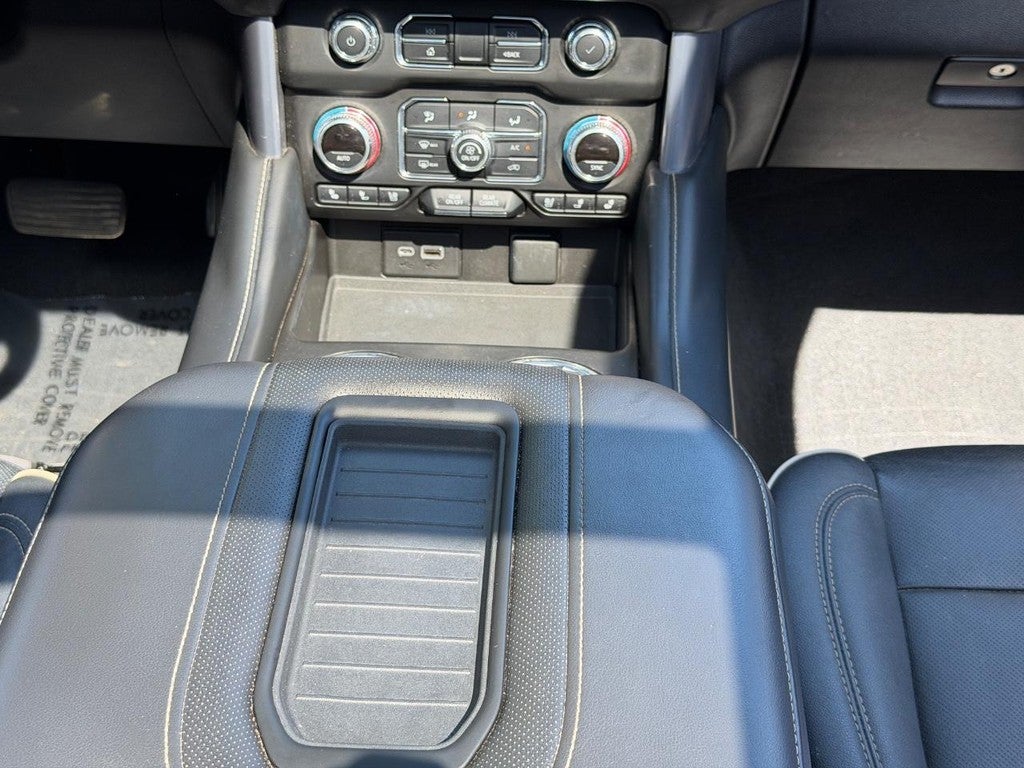 2022 GMC Yukon 4WD 4dr SLT