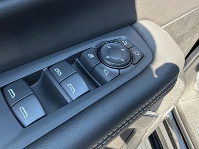 2025 GMC Yukon 4WD 4dr Elevation