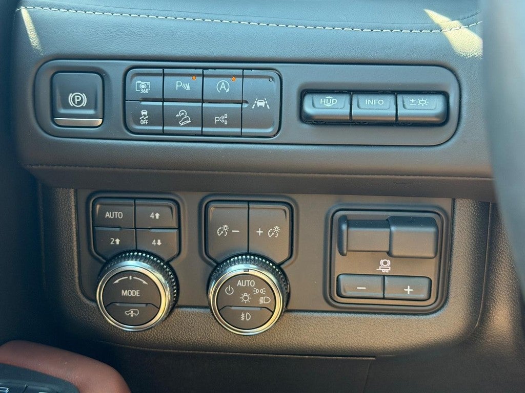 2024 GMC Yukon 4WD 4dr Denali Ultimate