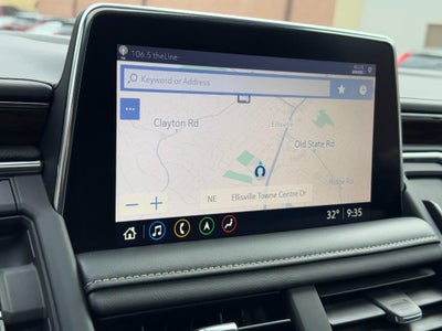 2021 Chevrolet Suburban 4WD 4dr Premier