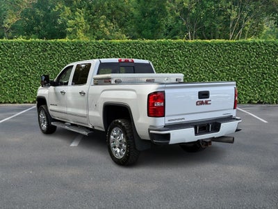 2018 GMC Sierra 2500HD 4WD Crew Cab 153.7" Denali