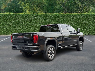 2022 GMC Sierra 2500HD 4WD Crew Cab 159" Denali