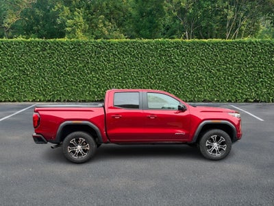 2024 GMC Canyon 4WD Crew Cab AT4