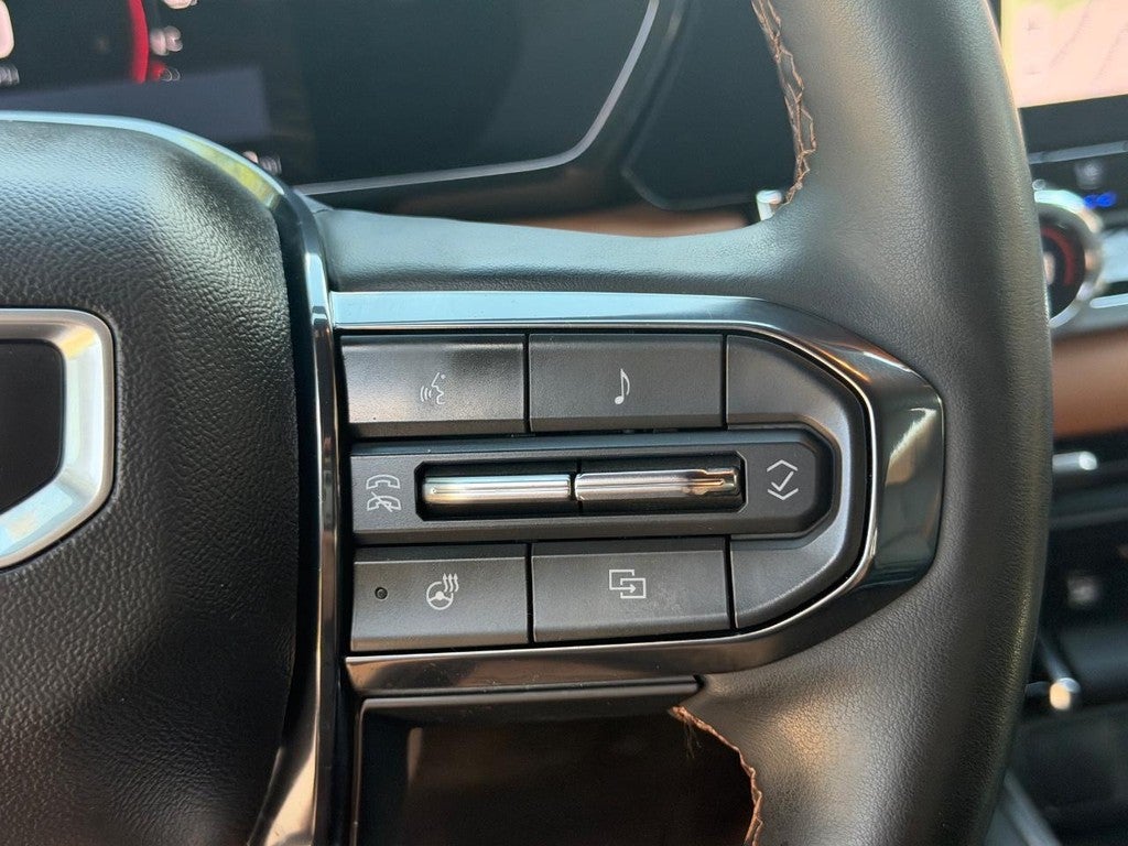 2023 GMC Canyon 4WD Crew Cab AT4