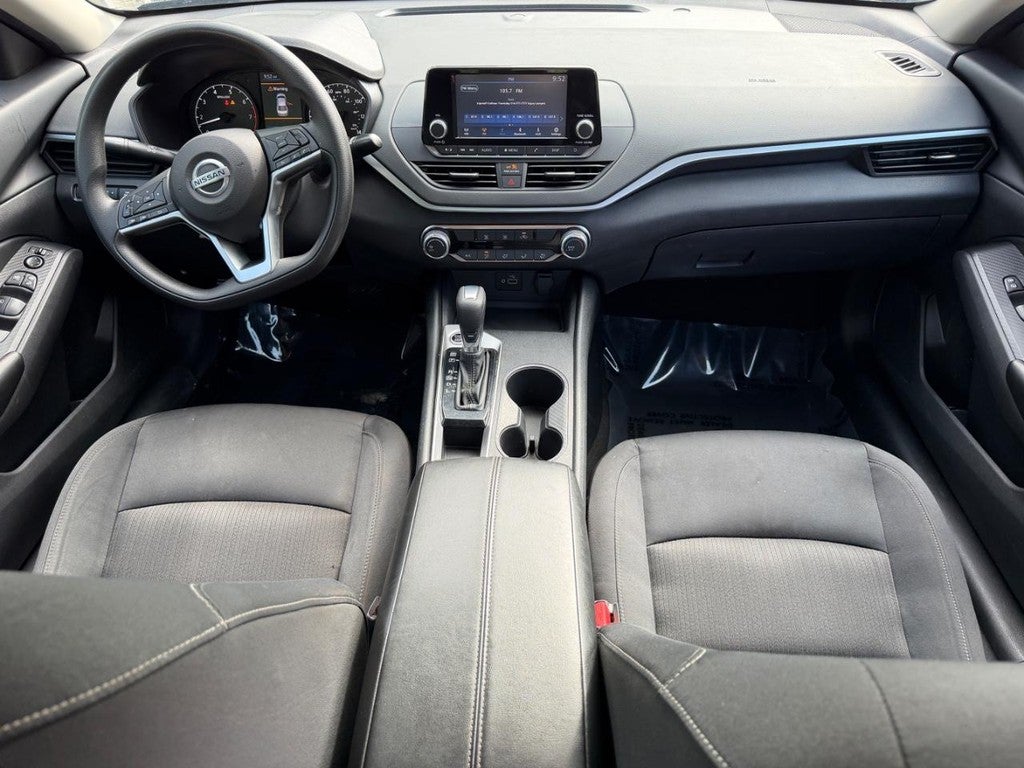 2022 Nissan Altima 2.5 S Sedan