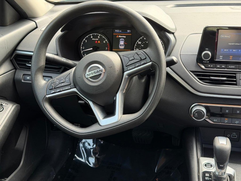 2022 Nissan Altima 2.5 S Sedan