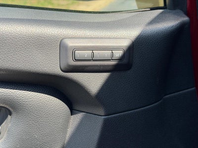 2017 Nissan Titan XD 4x4 Gas Crew Cab SL