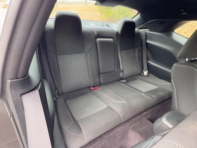 2016 Dodge Challenger 2dr Cpe SXT