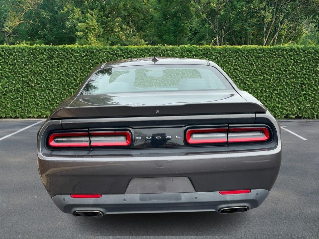 2016 Dodge Challenger 2dr Cpe SXT