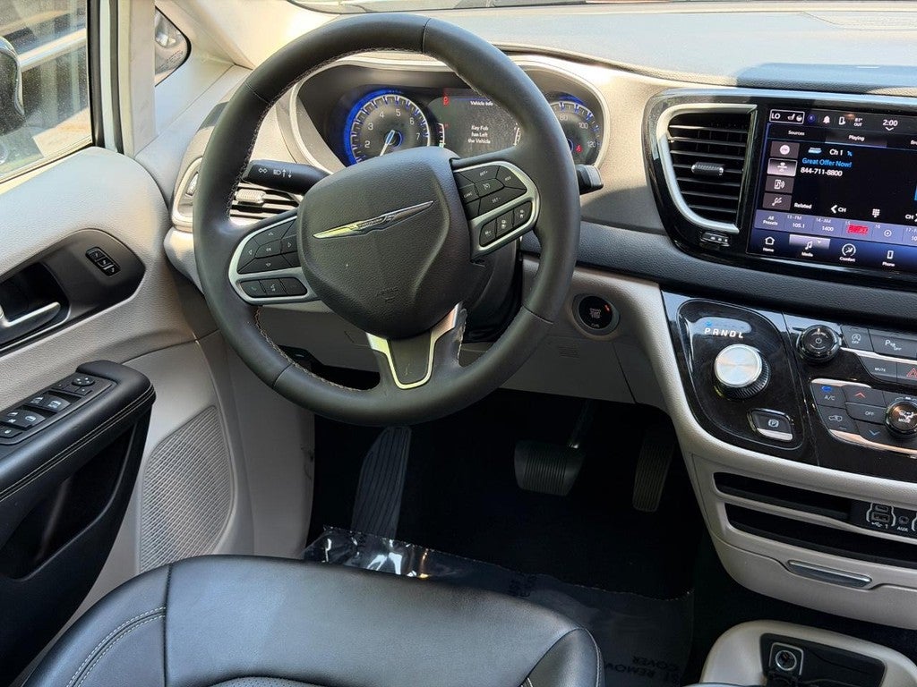 2024 Chrysler Pacifica Touring L FWD