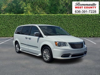 2015 Chrysler Town &amp; Country 4dr Wgn Touring-L