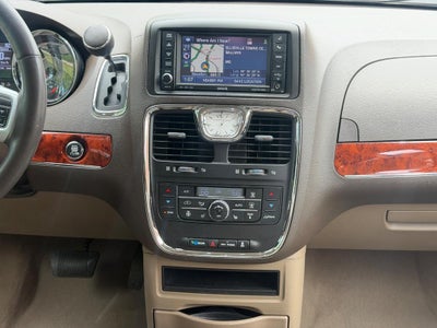 2012 Chrysler Town & Country 4dr Wgn Touring-L