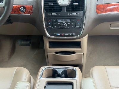 2012 Chrysler Town & Country 4dr Wgn Touring-L