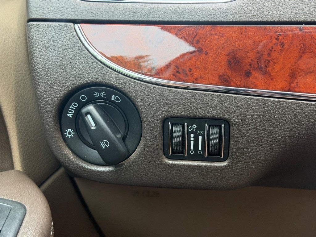 2012 Chrysler Town & Country 4dr Wgn Touring-L
