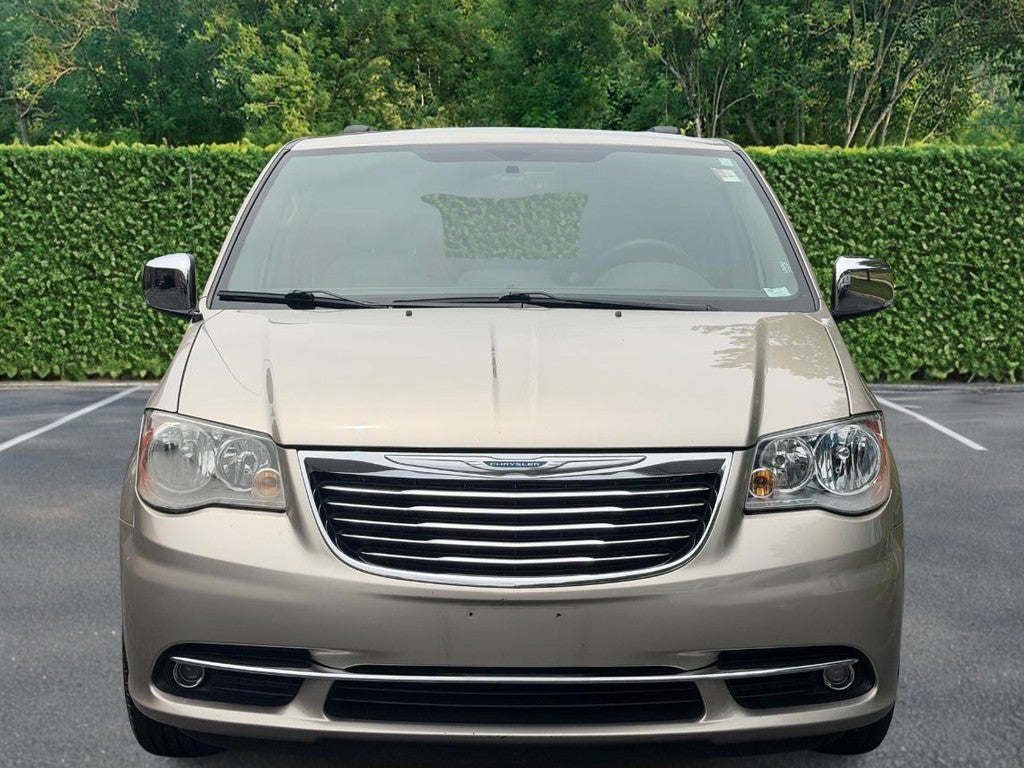 2012 Chrysler Town & Country 4dr Wgn Touring-L