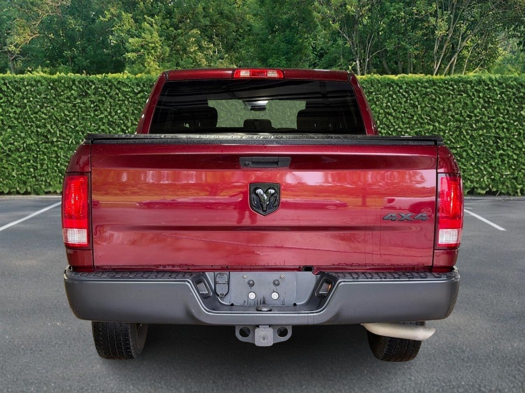 2021 RAM 1500 Classic Tradesman 4x4 Crew Cab 5'7" Box